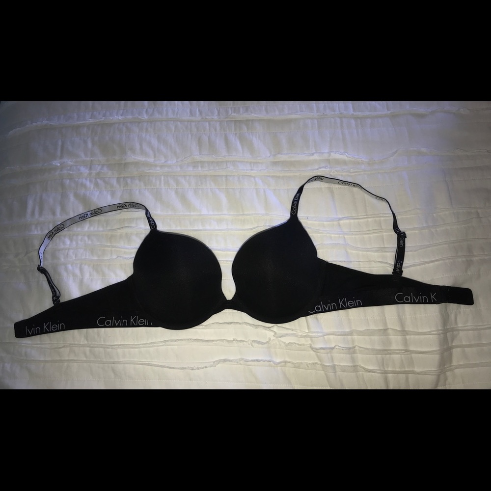 black calvin klein bra!